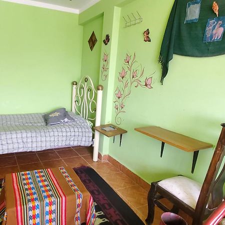 Hostal Golden Quinua Уюні Екстер'єр фото